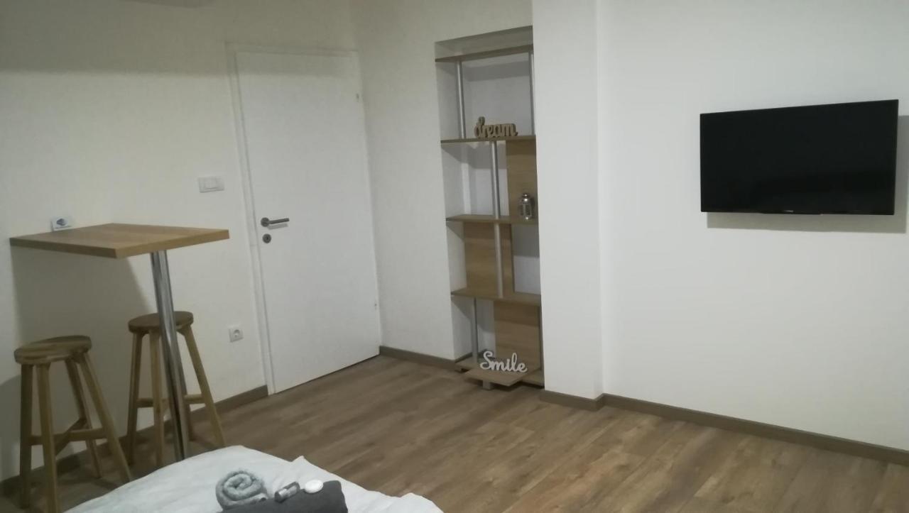M4U Apartments Ni Eksteriør bilde