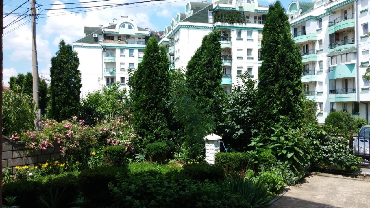M4U Apartments Ni Eksteriør bilde