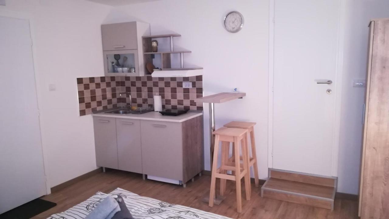 M4U Apartments Ni Eksteriør bilde